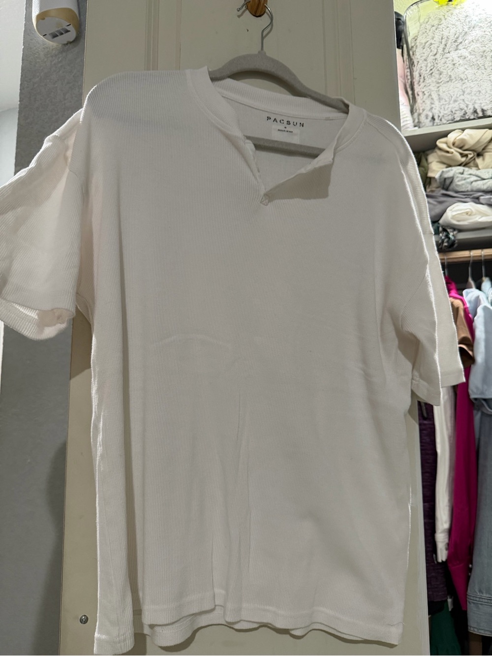 PacSun Off-White Waffle Knit Short Sleeve Notch Tee
